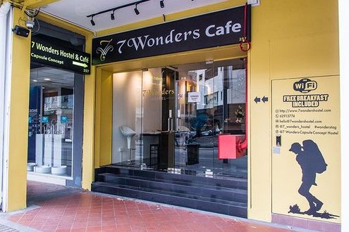 7 wonder cafe 1
