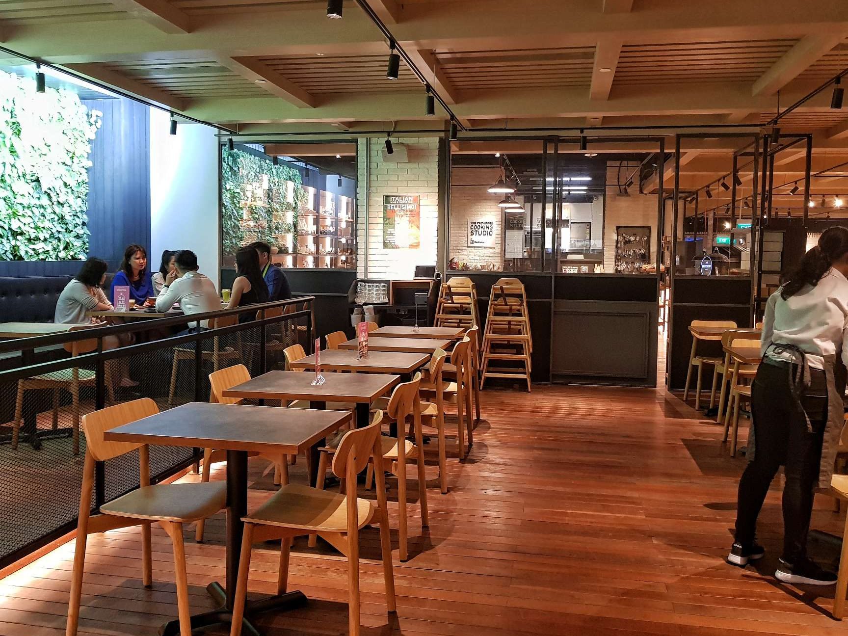 cafe downtown