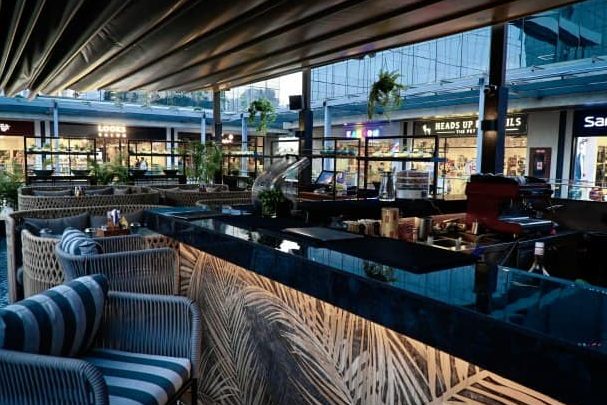 cest la vie world food cafe worldmark