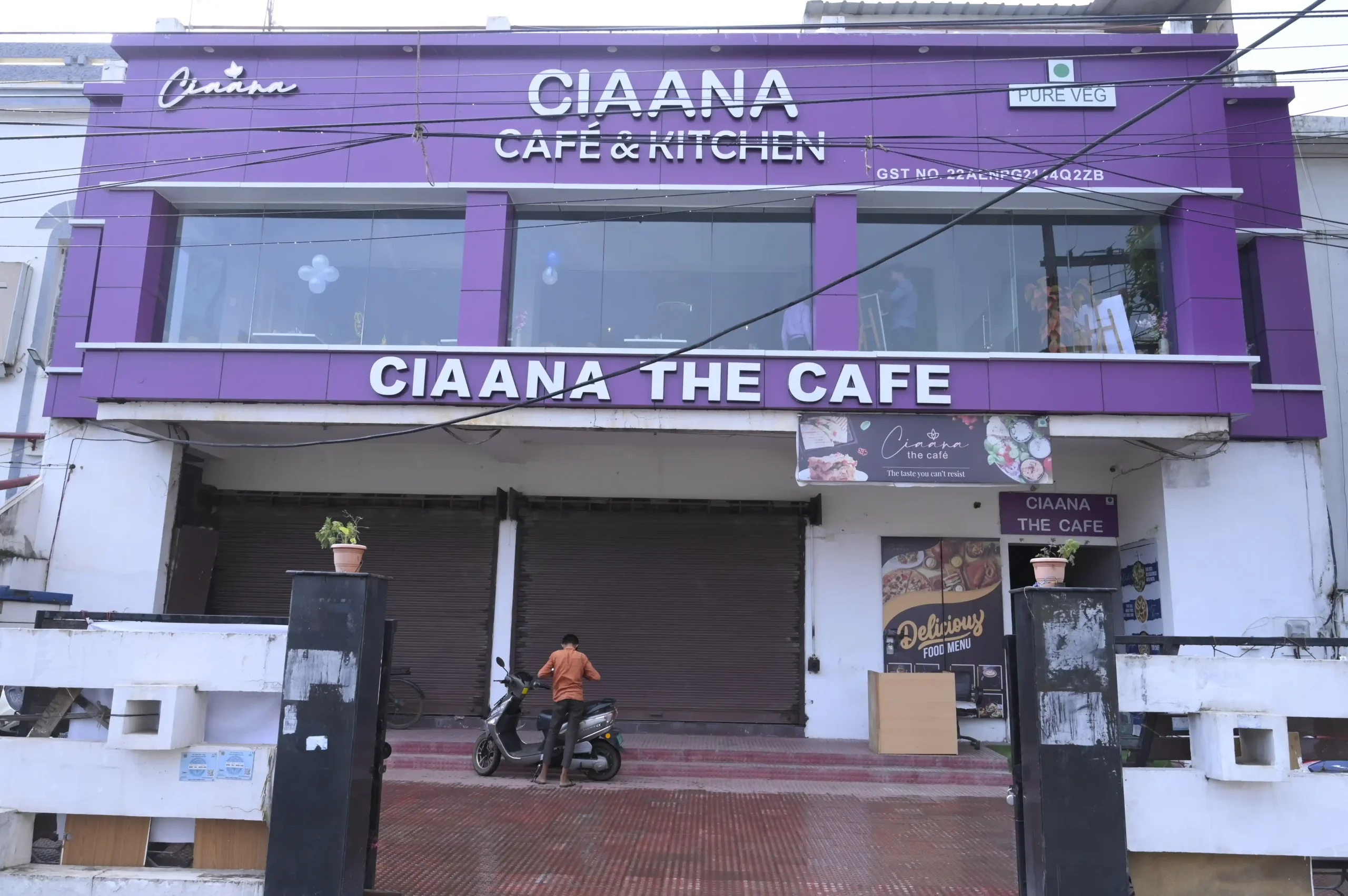 ciaana cafe and kitchen scaled