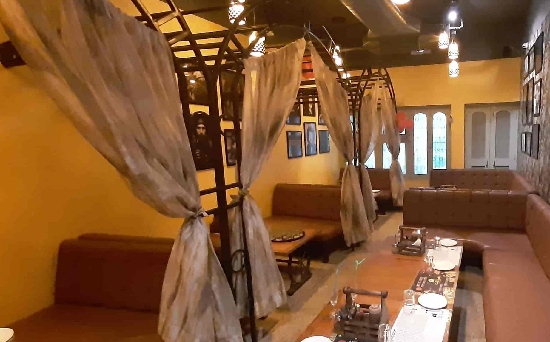 class bunk cafe kitchen 1