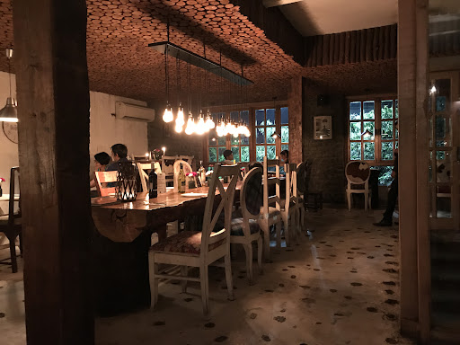 Sakley's The Mountain Cafe