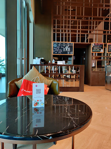 Grand Lounge