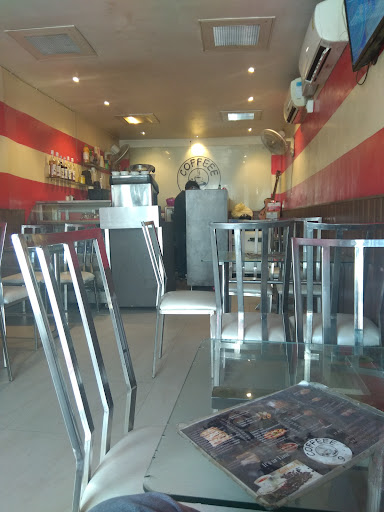 CAFE COFFEEE9