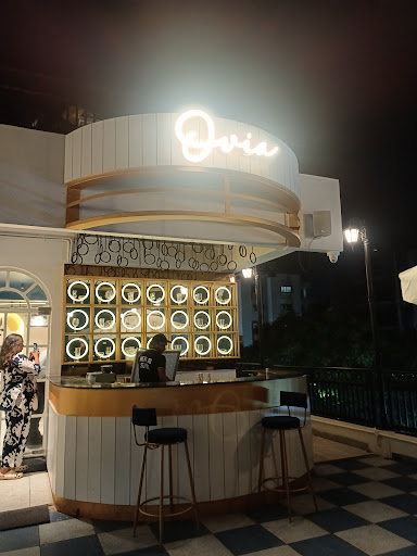 Ovia Terraza & Bar