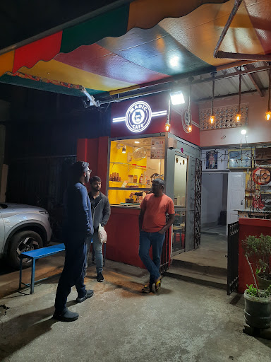 Madic Cafe