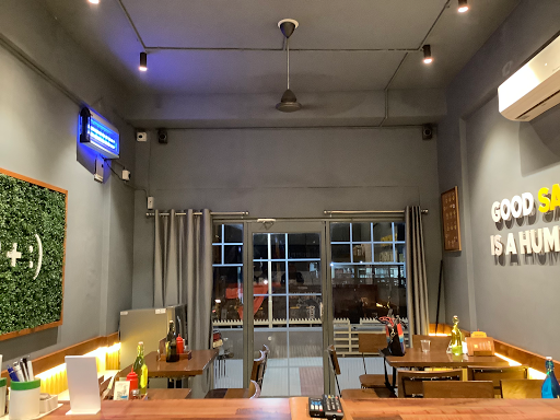 Size Zero Cafe - Junagadh