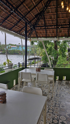 Toff cafe