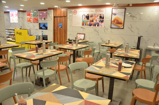 Thank U Bakery, Sweets & Cafe - Tiruparakundram Road, Madurai