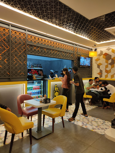 Crazy Cheesy Cafe - Nanded