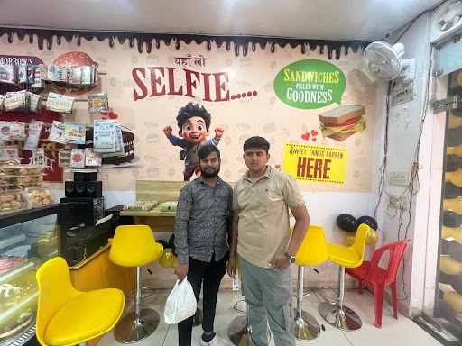 Cake Corner and Cafe (Circuit House) II Best Cake Shop in Satna