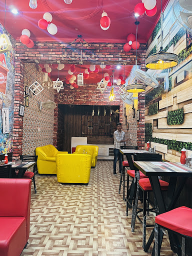 THE FRIENDS CAFE