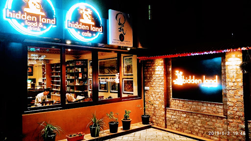 Hiddenland Cafe & Bakes
