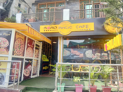 Momo Magic Cafe