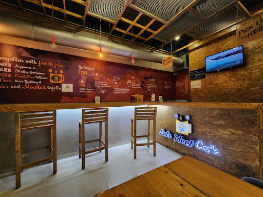 Let's Meet Cafe