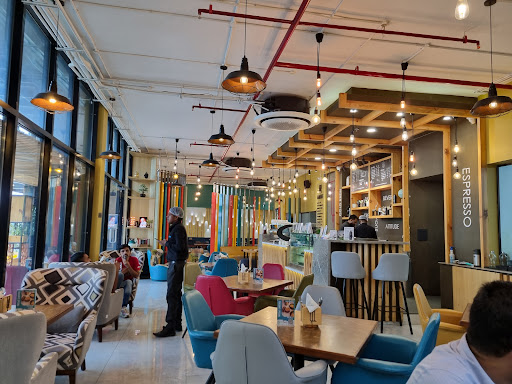 Godwit Cafe | Best Cafes in Indore | Best Jain food in Indore | Pure Veg restaurant