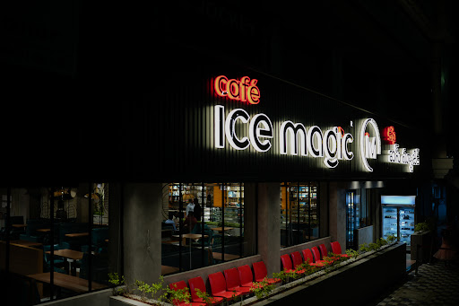 Cafe Ice Magic