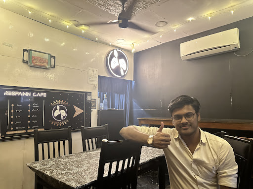 Respawn Cafe