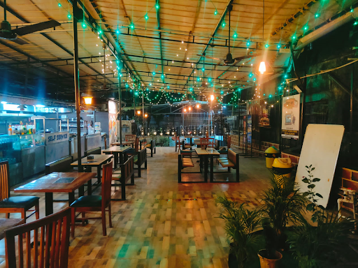 Lake Woods Cafe (LWC) | Best Cafe in Thane | Best Restaurants in Thane | Best Restaurants Near Me | Best Cafe Near Me