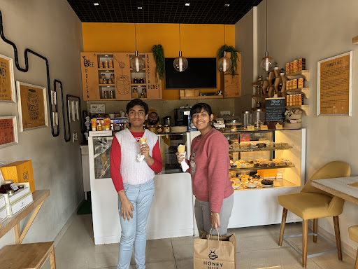 Cafe Honey Hut, Greater Noida