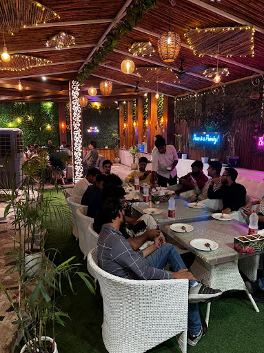Nature's Cafe