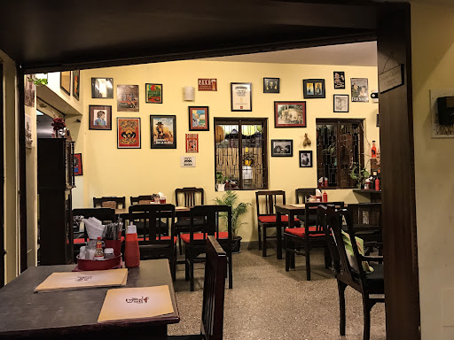 The Hole In The Wall Cafe