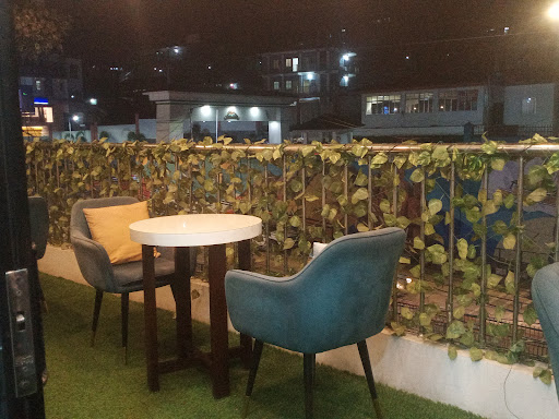 Aroma Cafe