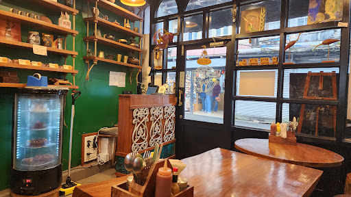 Wood Street Cafe- Best Cafe in Shimla/Best Restaurant/Best Coffee Restaurant in Shimla