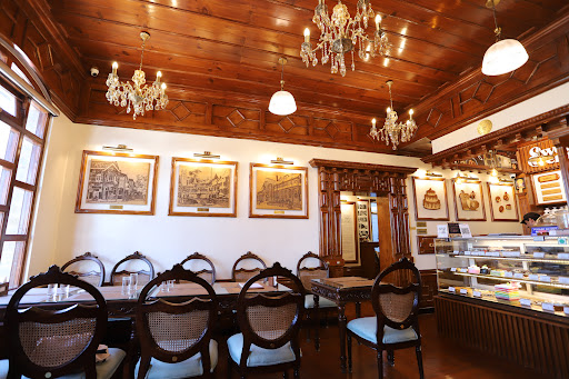 The Heritage Trail Cafe - Sweet Sensations