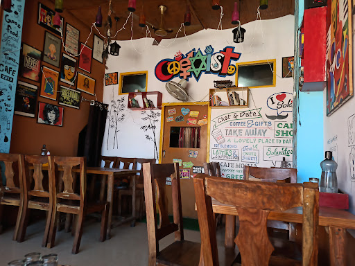 CAFE XOXO SOLAN-eat good feel good