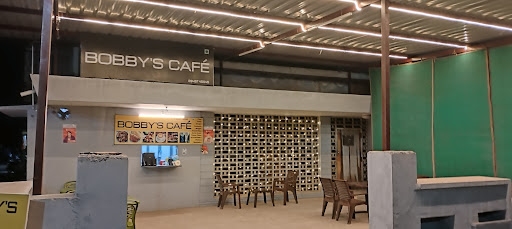 Bobby's Café