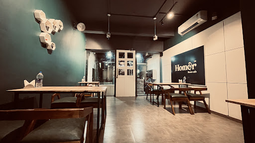 Homer resto cafe
