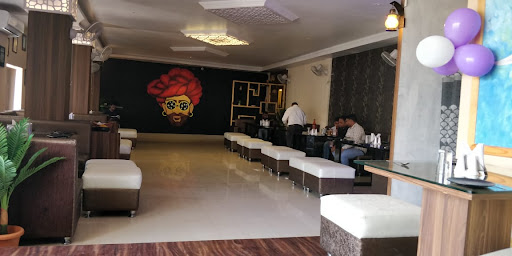 Midtown Restro Cafe