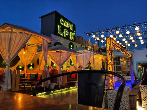 Cafe Lpk (Roof Top Bar & Kitchen)