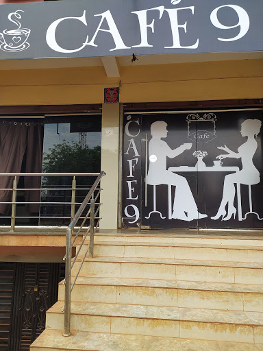 Cafe 9