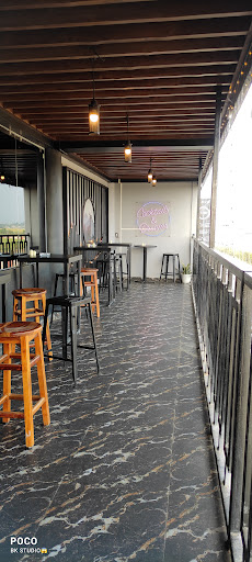 The High End Sports Cafe