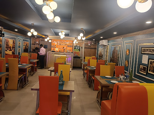 THE CALCUTTA CANTEEN