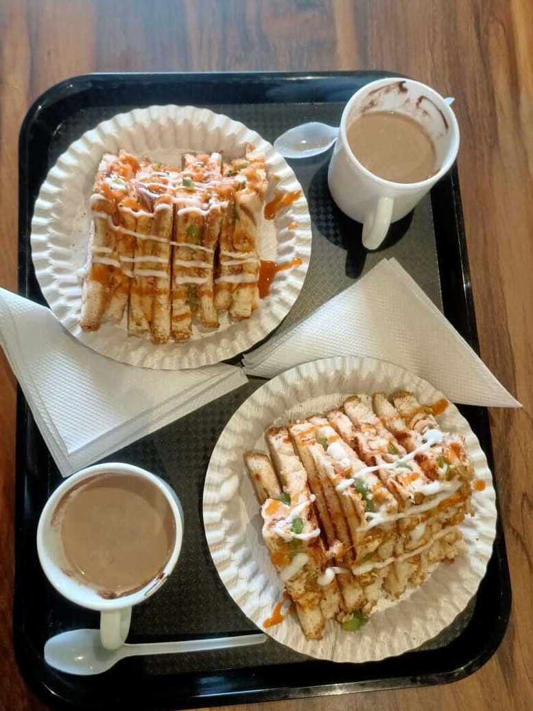 gold stuff cafe n bakery 1