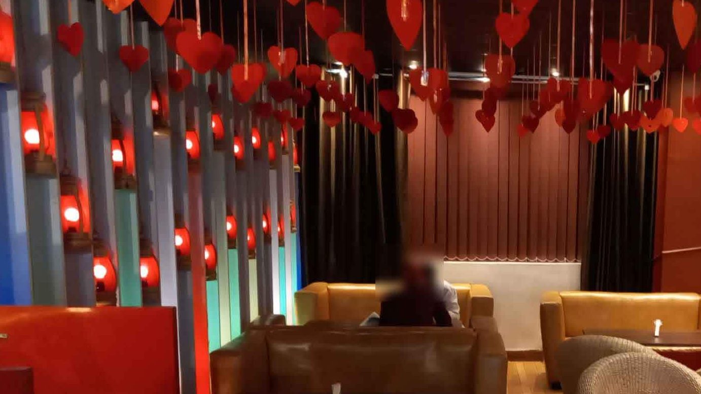 red and hot cafe and restaurant patna