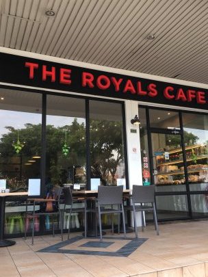 royal cafe 1