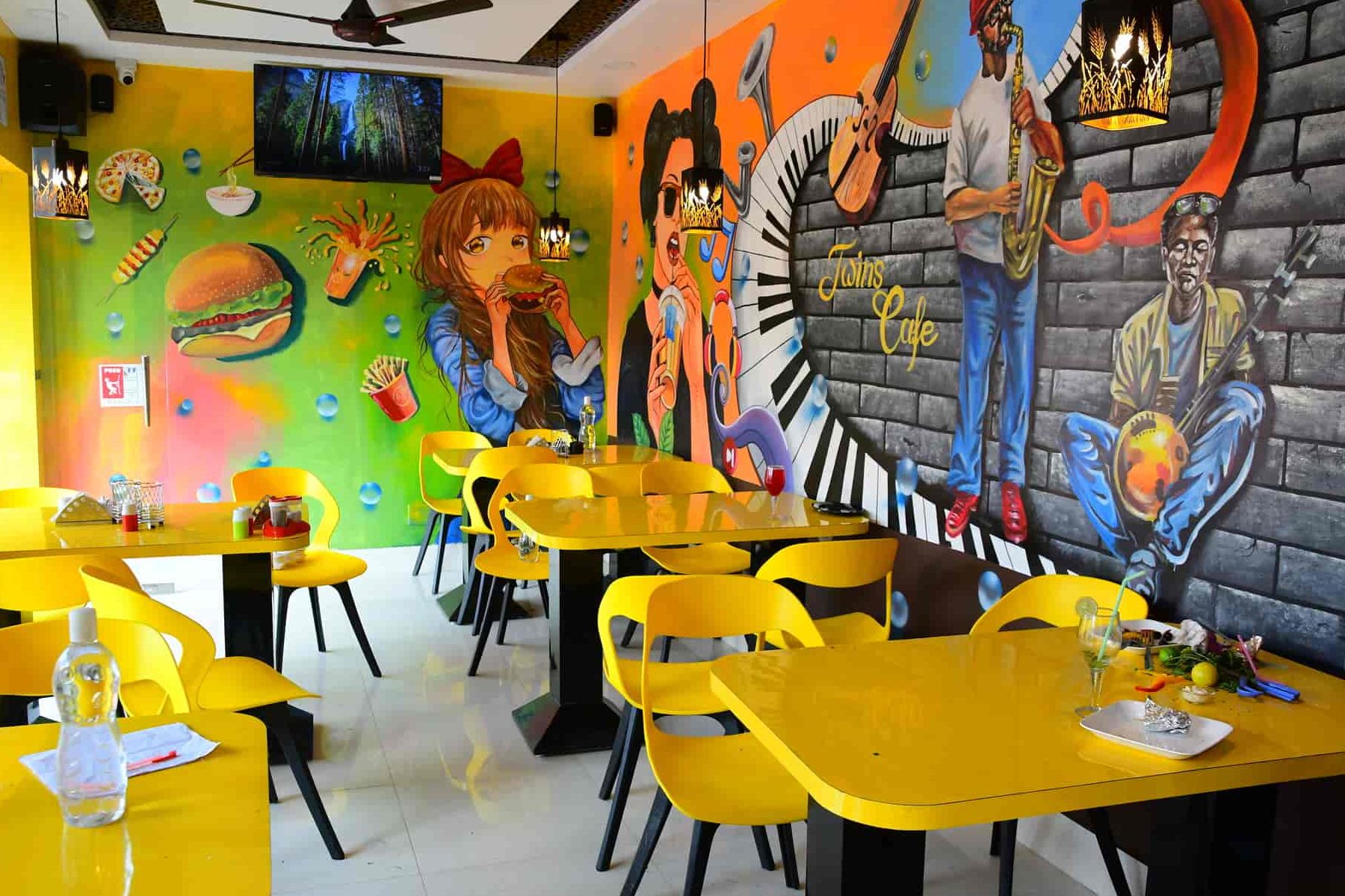 twins cafe restaurant
